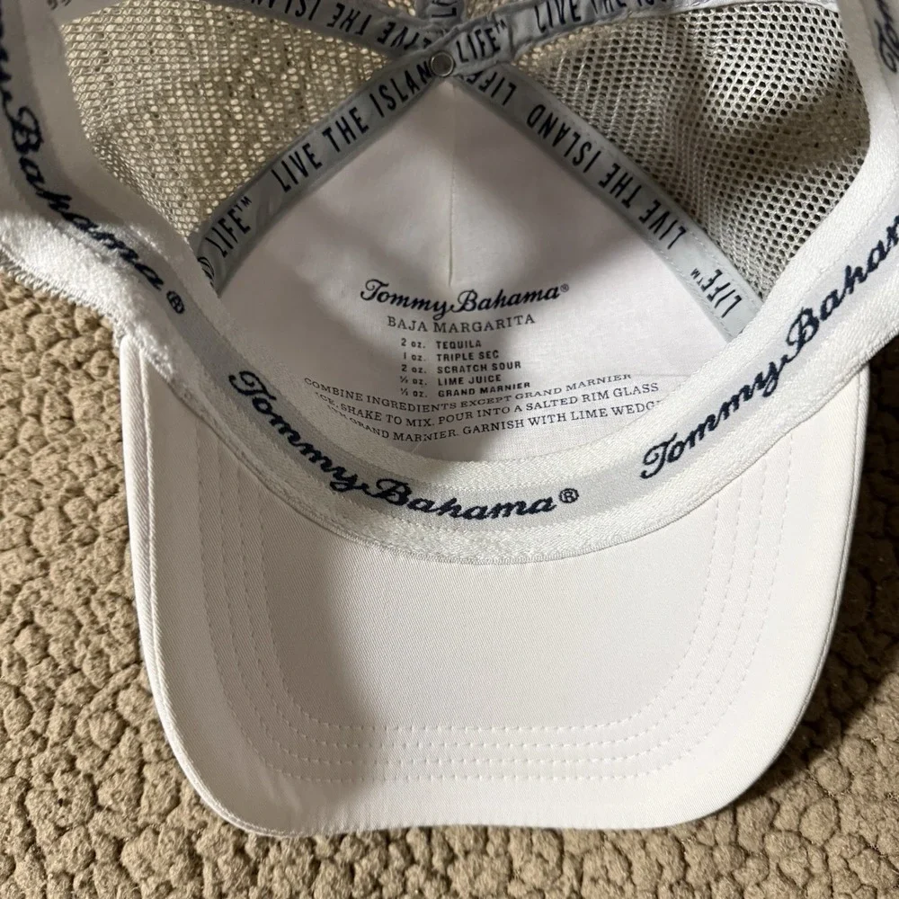 Tommy Bahama Snapback Tip Your Cap Baha Margarita White Gray Trucker Golf Hat